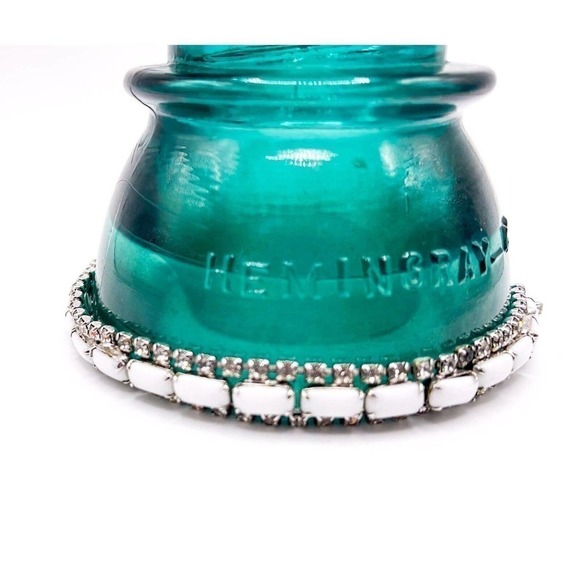 Kramer Of New York Tennis Bracelet Silvertone Milk Glass Rhinestone Vintage 7" - Picture 7 of 9